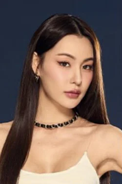 พลอยนิรา หิรัญทวีศิลป์